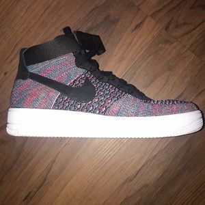 Nike AF1 Ultra Flyknit Mid
